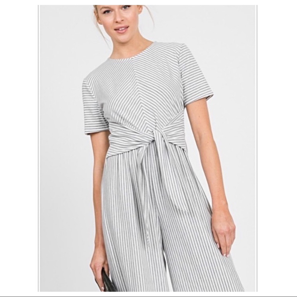 ✨LAST✨Ankle length striped front belted jumpsuit - Picture 2 of 7